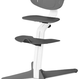 Stokke NOMI highchair meegroeistoel - Testwinnaar Kinderstoelen Test - Basis eiken wit gelakt en stoel grijs